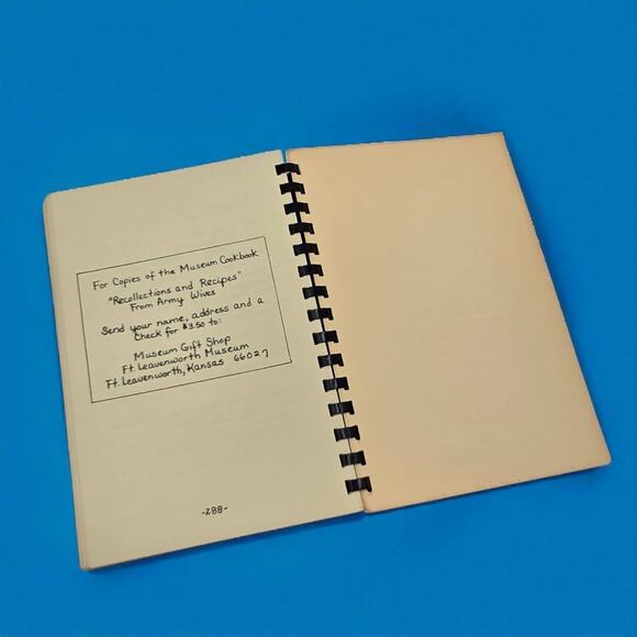 1971 Spiral Cookbook Recollections And Recipes From Army Wives Ft Leavenworth KS - Picture 3 of 16